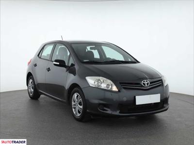 Toyota Auris 1.3 97 KM 2012r. (Piaseczno)