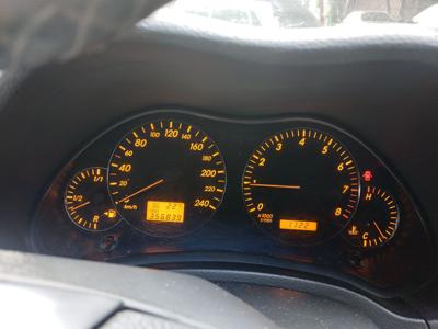 Toyota Avensis1.8LPG2003r.Pilno