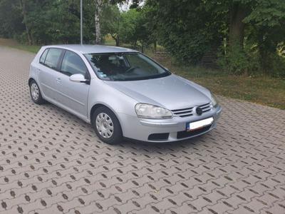 Vw Golf 5 1.6 b 4 drzwi klima