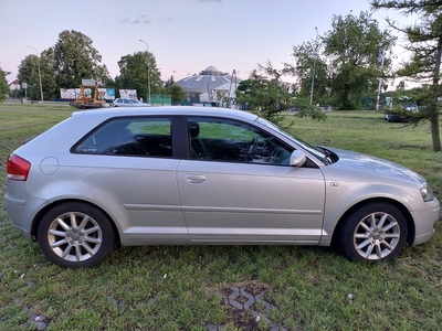 Audi A3 II (8P) 3-drzwiowy, 2.0 TDI 140 KM, 2006