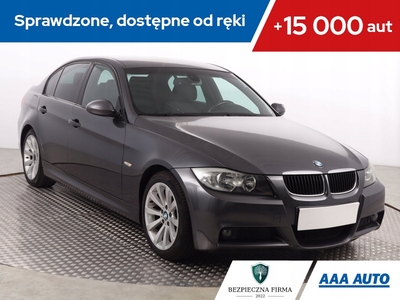 BMW Seria 3 E90-91-92-93 Limuzyna E90 320i 170KM 2008