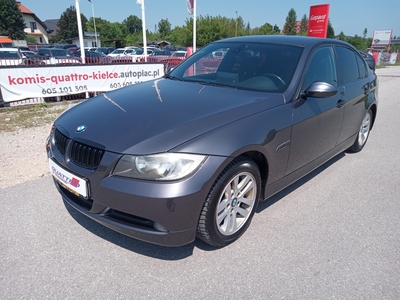 BMW SERIA 3 IV (E90/E91/E92/E93) Benzyna