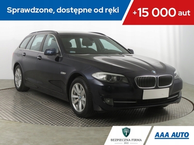 BMW Seria 5 F10-F11 Touring 520d 184KM 2011