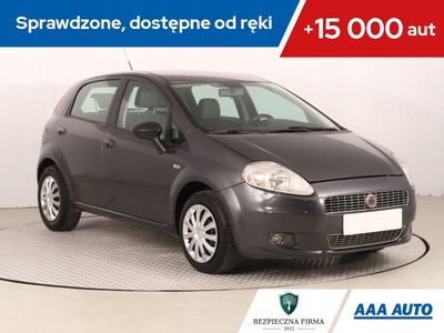 Fiat Punto Grande Punto Hatchback 5d 1.2 8v 65KM 2009