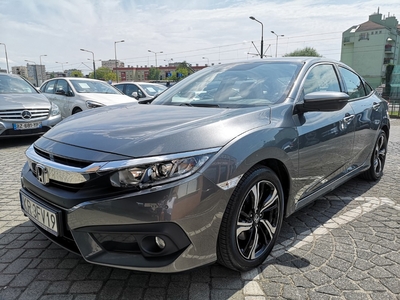 Honda Civic X 1.5 VTEC Turbo I Rej. 2018r. Salon PL Serwis ASO 2xopony