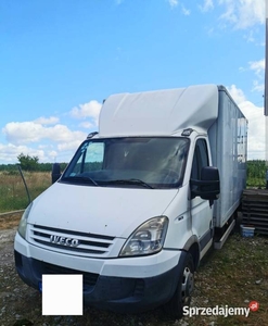 Iveco daily 2.3hpi 120km kontener 10ep winda bliźniak max rozstaw zamiana !