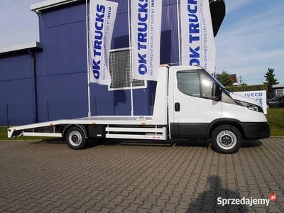 IVECO DAILY 35S18HA8 AUTOMAT HiMatic 3.0 l 176 KM Laweta Pomoc Drogowa