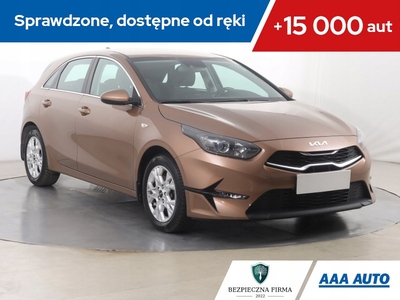 Kia Ceed III Hatchback Facelifting 1.0 T-GDI 100KM 2022