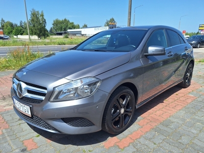 Mercedes-Benz Klasa A W176 1.6 Turbo 122KM, skórzana tapicerka, alufelgi 17