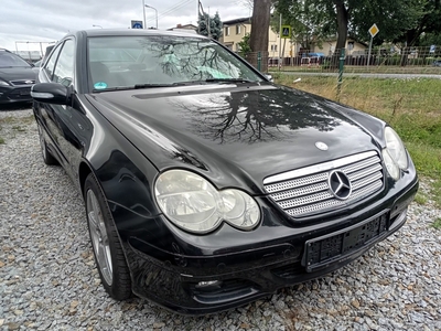 Mercedes-Benz Klasa C W204 LIFT 2,5 V6 BENZYNA 204PS 6MANUAL PODLPG EXP UKR 4000$