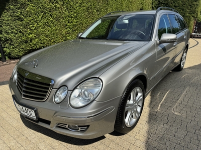 Mercedes-Benz Klasa E W211 E320 V6 224KM AVANTGARDE W BDB STANIE PO DUŻYM SERWISI