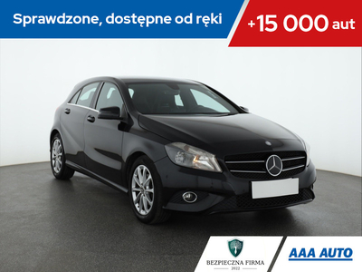 Mercedes Klasa A W169 Limuzyna 1.7 180 116KM 2012