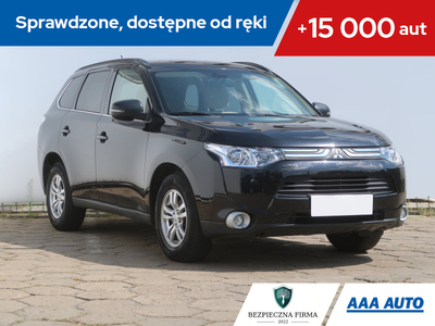 Mitsubishi Outlander III 2012