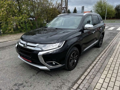 Mitsubishi Outlander III SUV Facelifting 2017 2.0 150KM 2017