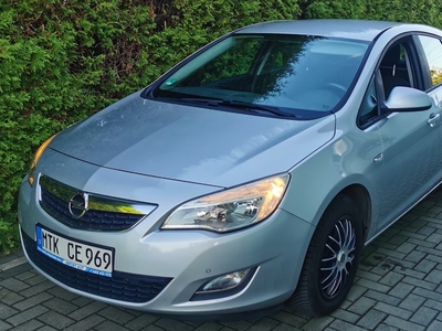 Opel Astra J 1.4 Turbo Ładna Z Niemiec Po Opłatach