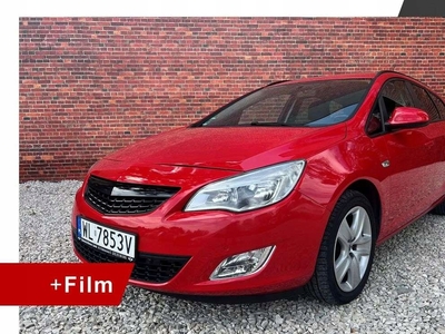 Opel Astra J Hatchback 5d 1.4 Turbo ECOTEC 120KM 2011