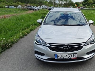 Opel Astra J Sports Tourer Edition