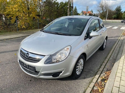 Opel Corsa D Hatchback 1.2 Twinport ECOTEC 70KM 2010