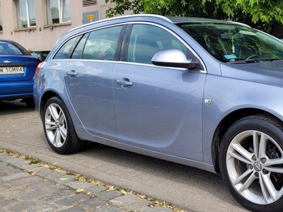 Opel Insignia I Sports Tourer 1.8 Twinport ECOTEC 140KM 2009