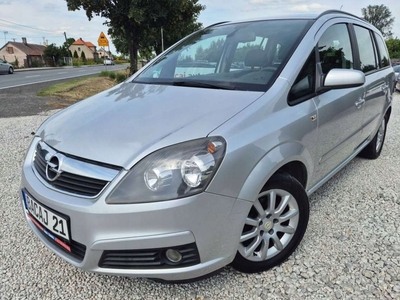 Opel Zafira B 1.8 ECOTEC 140KM 2007