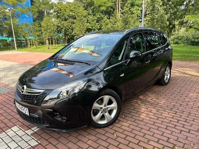 Opel Zafira C OSMO