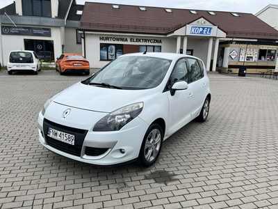 Renault Scenic III Van 1.4 TCe 16v 130KM 2011