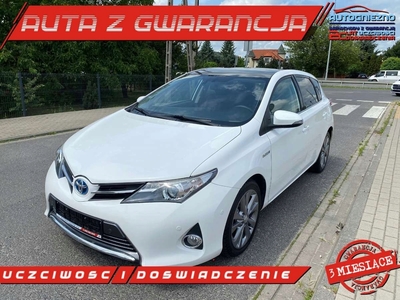 Toyota Auris II Hatchback 5d 1.8 HSD 136KM 2013