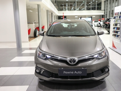 Toyota Auris II Hatchback 5d Facelifting 1.6 Valvematic 132KM 2016