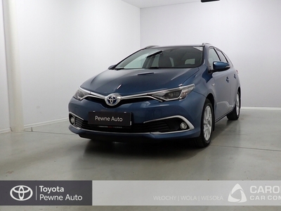 Toyota Auris II Touring Sports Facelifting 1.8 Hybrid 136KM 2018