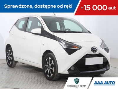 Toyota Aygo II Hatchback 3d Facelifting 1.0 VVT-i 72KM 2019