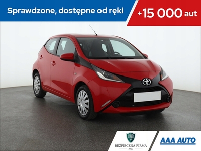 Toyota Aygo II Hatchback 5d 1.0 VVT-i 69KM 2015