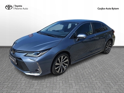 Toyota Corolla XII Sedan Facelifting 1.5 VVT-i 125KM 2023