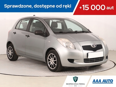 Toyota Yaris II Hatchback 5d 1.4 D-4D 90KM 2008