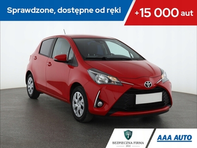 Toyota Yaris III Hatchback 5d Facelifting 2017 1.5 Dual VVT-iE 111KM 2019