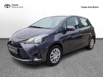 Toyota Yaris III Hatchback 5d Facelifting 2017 1.5 Dual VVT-iE 111KM 2020