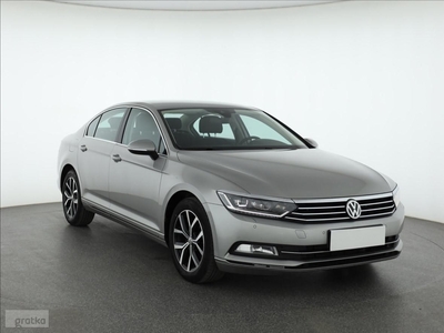 Volkswagen Passat B8 , Salon Polska, Serwis ASO, Navi, Xenon, Bi-Xenon,