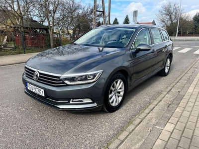 Volkswagen Passat B8 Variant 1.6 TDI 120KM 2015