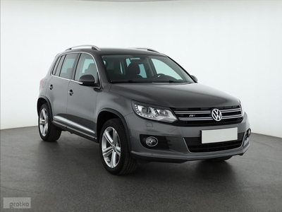 Volkswagen Tiguan , Salon Polska, Serwis ASO, 174 KM, Navi, Xenon, Bi-Xenon,