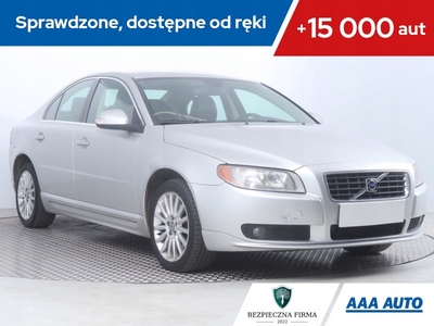 Volvo S80 II Sedan 2.4 D5 185KM 2007