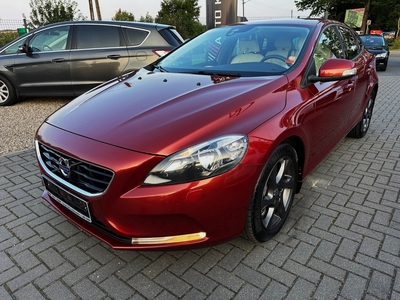 Volvo V40 II 2.0 D4 190 KM Navi Alu Skóra Lane Assist !