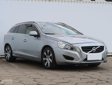 Volvo V60 I , 278 KM, Automat, Skóra, Navi, Xenon, Klimatronic, Tempomat,