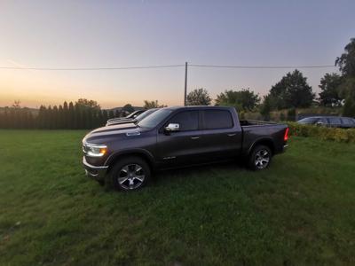 dodge ram Laramie 5,7 hemi 4x4 zamiana lift