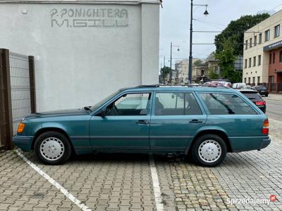 Mercedes S124 230 TE Automat kombi po renowacji