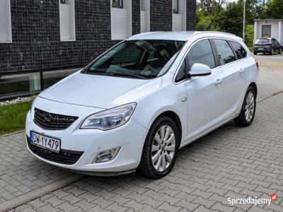 Opel Astra 1,7CDTI 2011 r.