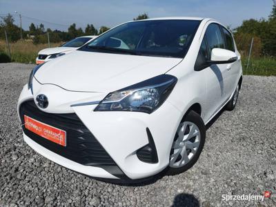 Toyoya Yaris 1.0 vvti klima stan bdb gwarancja przebiegu