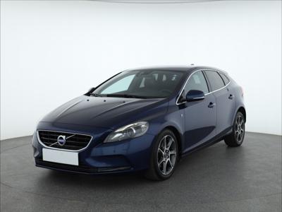 Volvo V40 2015 1.6 D2 174878km Ocean Race