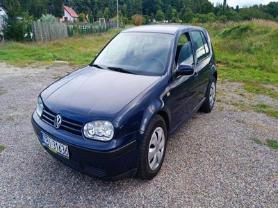 VW Golf 1.4 benzyna 1998 rok stan dobry