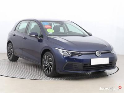 VW Golf 1.5 eTSI