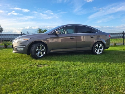 Ford Mondeo MK IV sedan 2.2TDCi 200KM