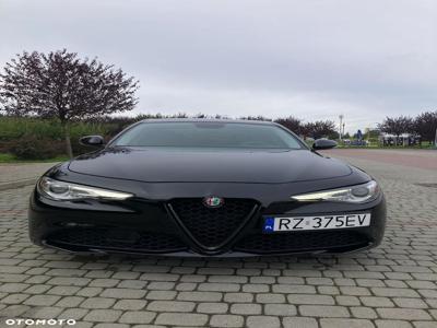 Alfa Romeo Giulia 2.0 Turbo 16V AT8 Veloce